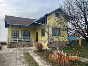 Smestaj/odvojeni apartmani u kuci, do max 10 osoba (5+5+zajednicki prostor/odvojeni ulazi)